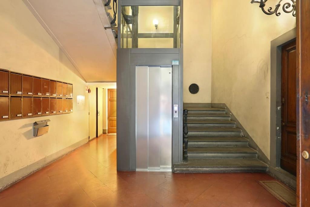 Palazzo Borghese 2 Bedroom Florença Exterior foto